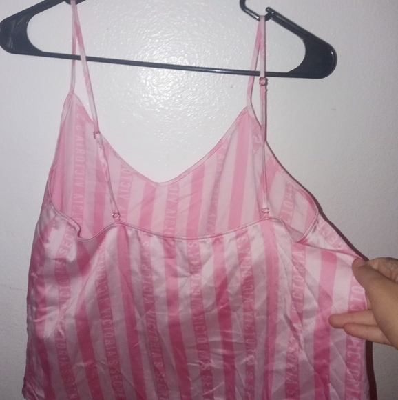 Tank Top - Picture 2 of 4